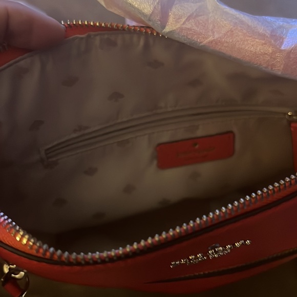 Kate spade cross body purse NWT - Picture 2 of 4
